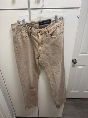 Treasure & Bond Men's Light Tan Chino Pants